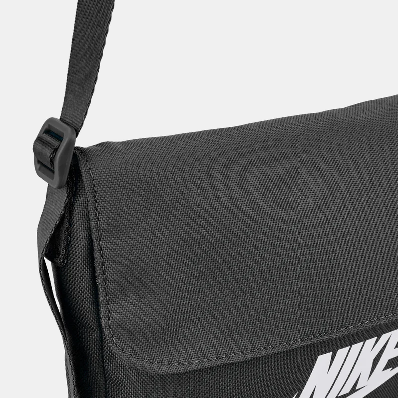 Nike Black Women's Sportswear Futura 365 Cross-body Bag for Women | Best Price UAE